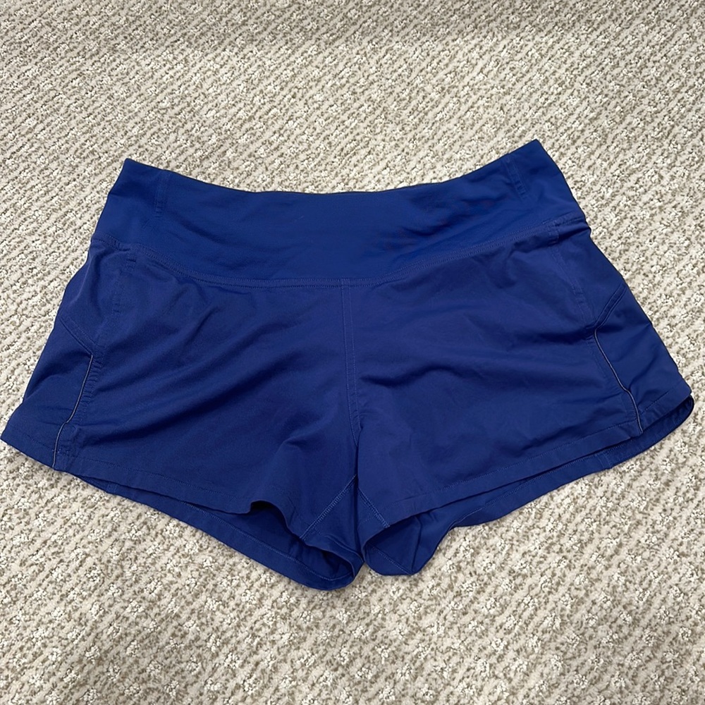 Lululemon Size 6 shorts